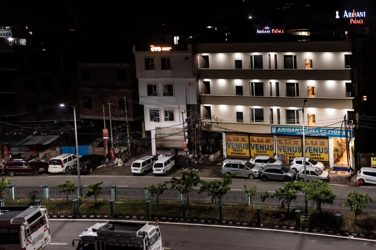 Hotel Arihant Palace , Katra カトラ エクステリア 写真